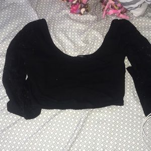 Long sleeve crop top